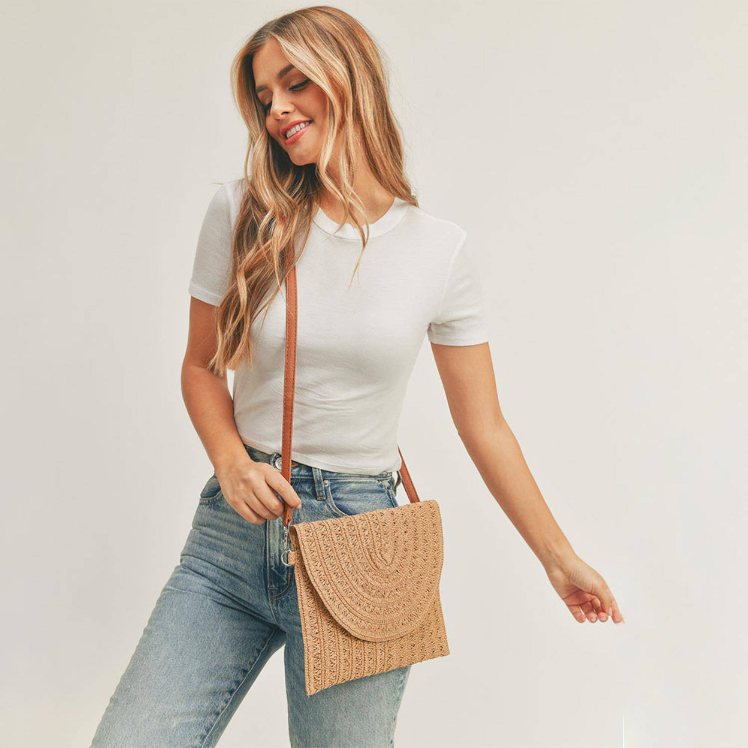 SUNNY SANDS STRAW SATCHEL