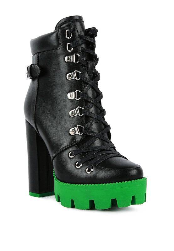ULTRA-MODERN WOMEN'S BIKER BOOT