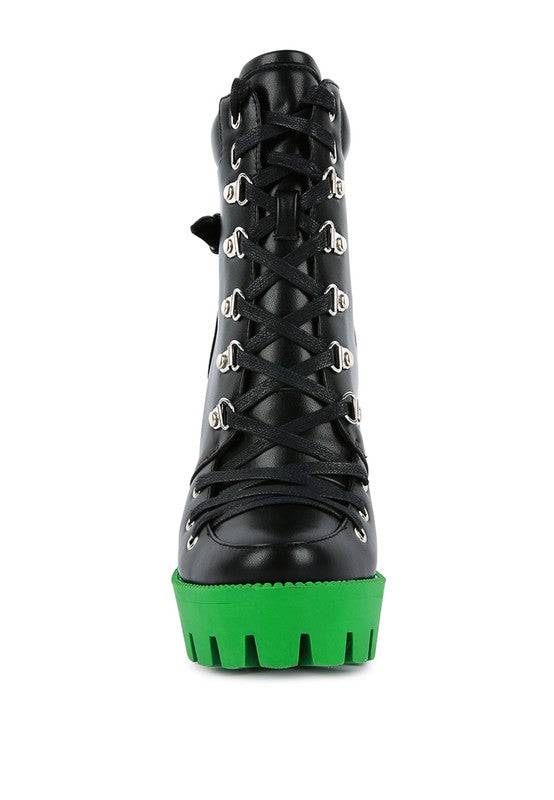 ULTRA-MODERN WOMEN'S BIKER BOOT