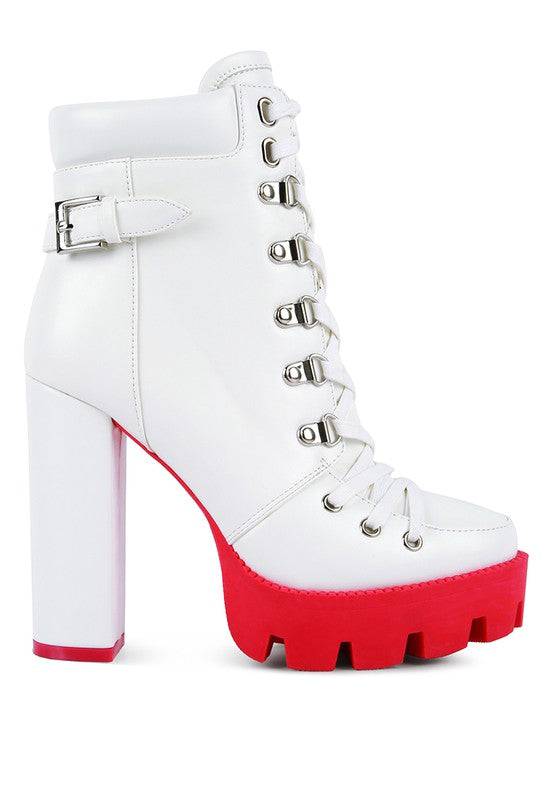 ULTRA-MODERN WOMEN'S BIKER BOOT