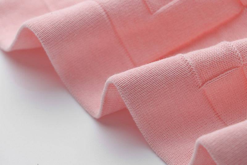 LARISA PINK V-NECK DRESS