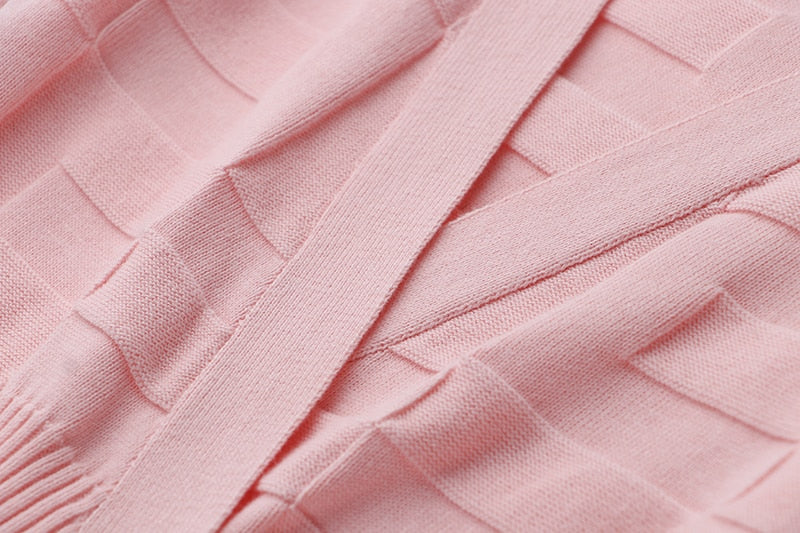 LARISA PINK V-NECK DRESS